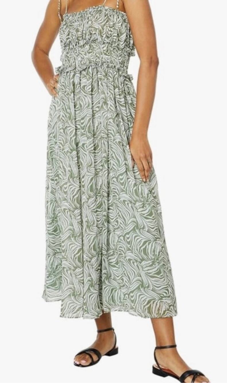 En Saison Sole Abstract Print Smocked Midi Dress in Green & White Size Large